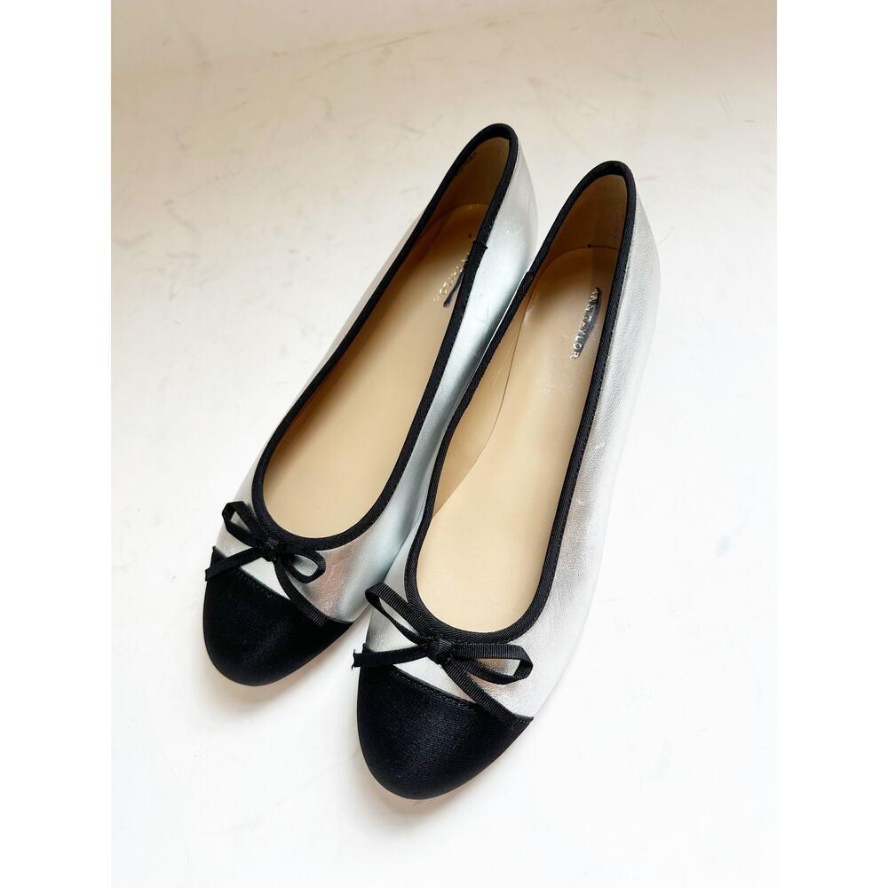 NWOB Ann Taylor Cap Toe Silver Metallic Ballet Flat Black 8.5
